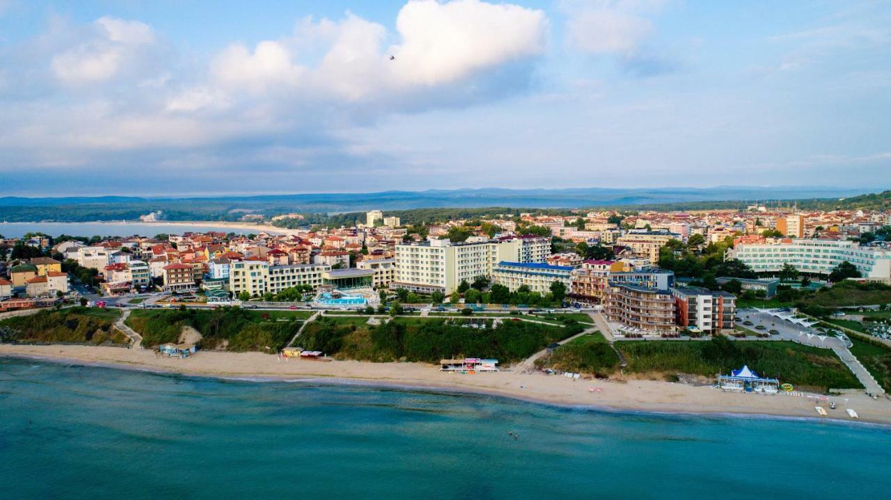 Hotel Perla Beach Luxury Primorsko Bagian luar foto